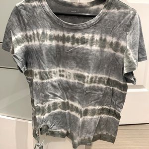 Aerie tie dye shirt sleeve
